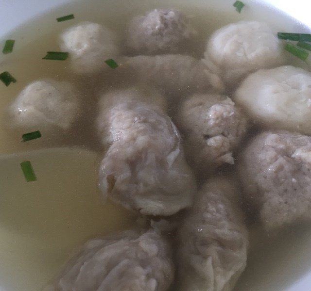 Meat and Fuzhou fishballs