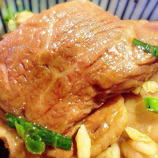 這牛肉真是銷魂呀！還想再吃！👧👀💖💋🌸👍😍😆😋🐮🍚🐮🍚🐮🍚💖💋🌸