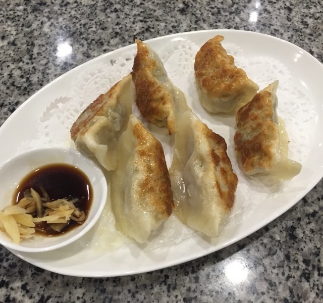 Guo Tie, Pot Stickers