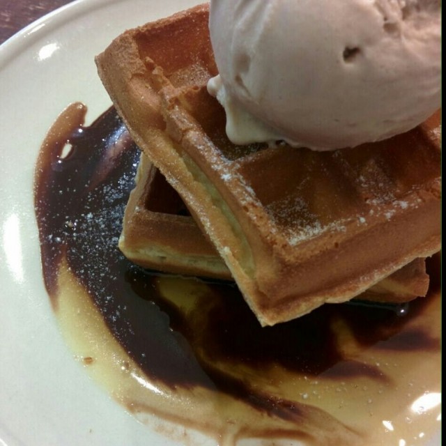 Waffles With Ice Cream