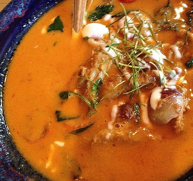 แกงเผ็ดเป็ดย่าง