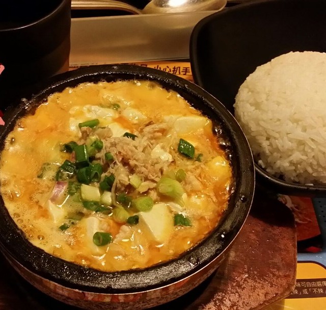 蟹粉豆腐鍋