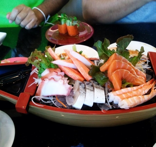 Sashimi set