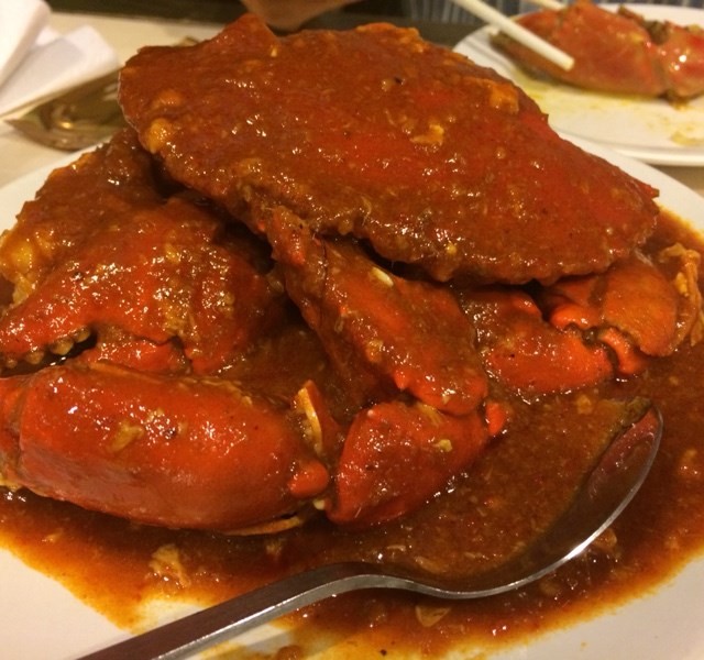 Tomato sauce crab