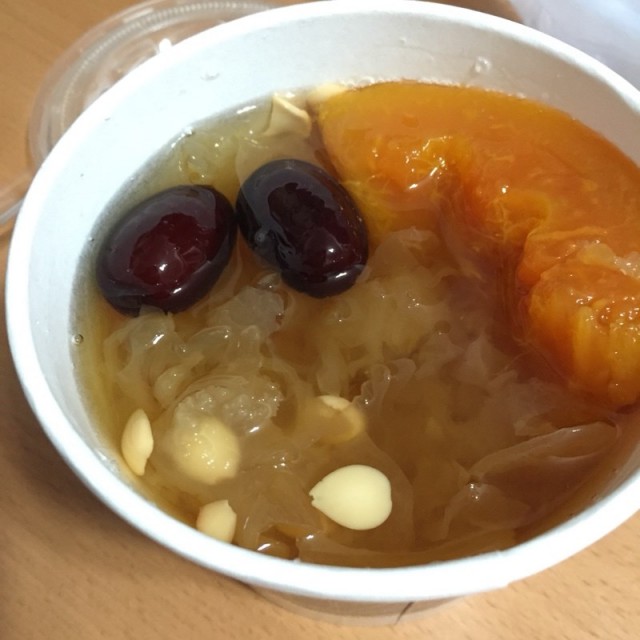 木瓜雪耳糖水
