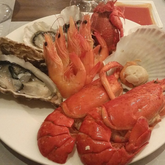 International Buffet