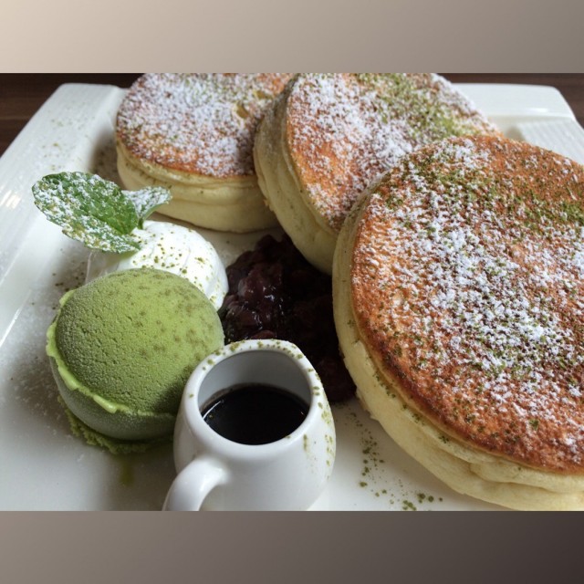 紅豆抹茶白玉冰淇淋鬆餅