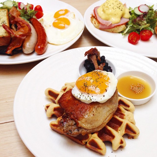 Duck Berry Waffle