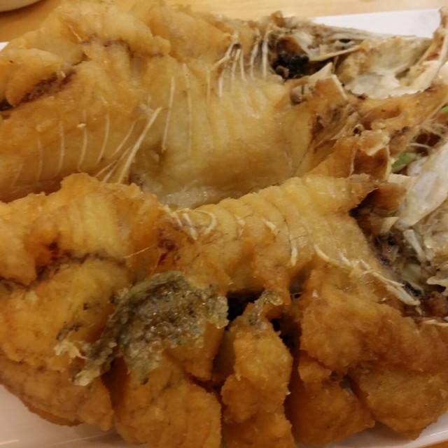 เข้มข้น อร่อยมาก ปลากรอบนอกนุ่มใน หอมน้ำปลาสุดๆ