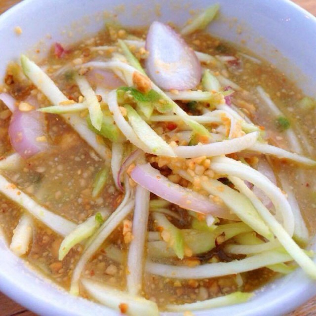 น้ำยำปลาดุกฟู