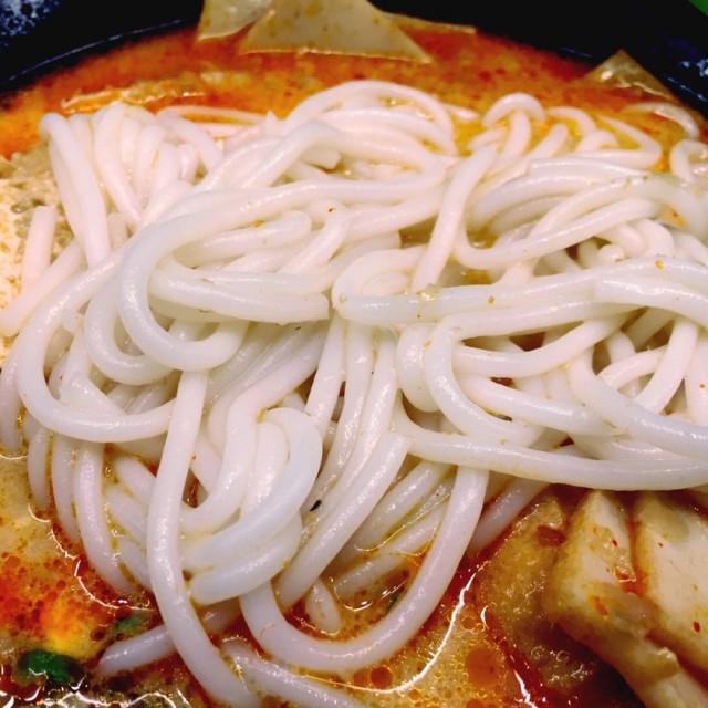 如果唔係用米線會好啲