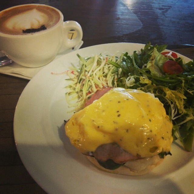 Egg benedict