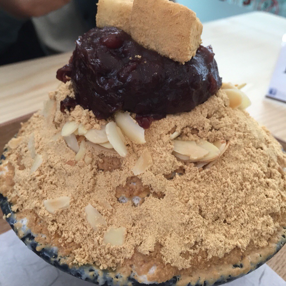 红豆豆粉雪花冰