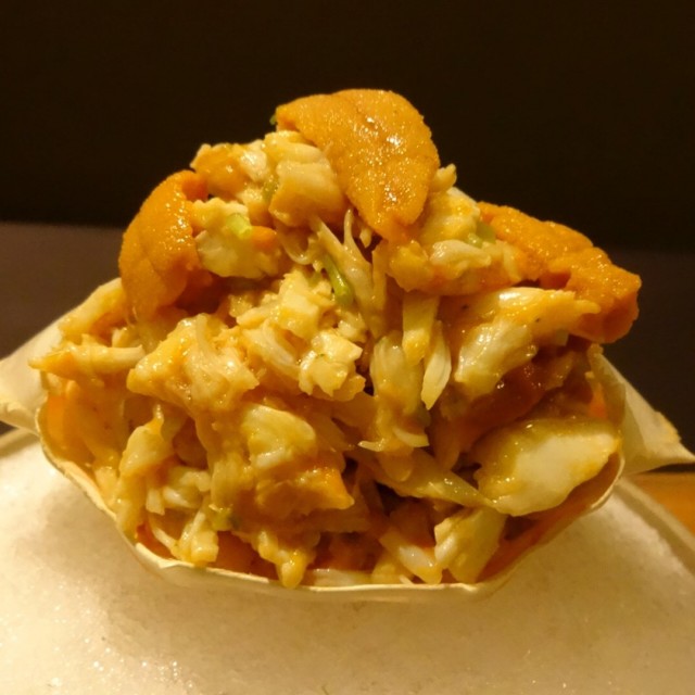 Flower crab with uni