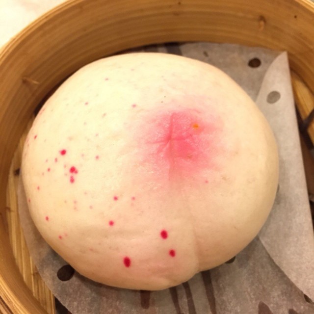 燕窩流沙大壽桃