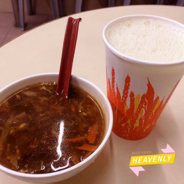 跟餐 酸辣湯 豆漿