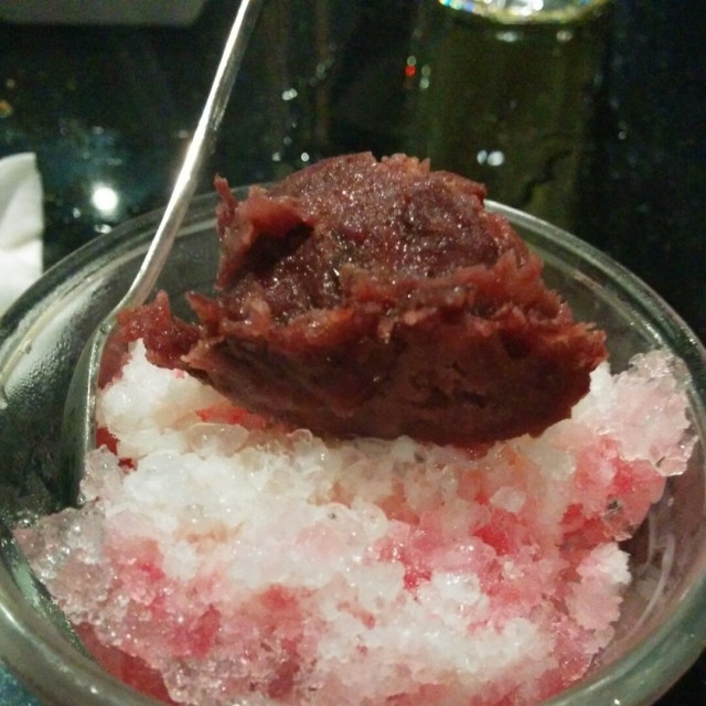 น้ำแข็งใสถั่วแดง