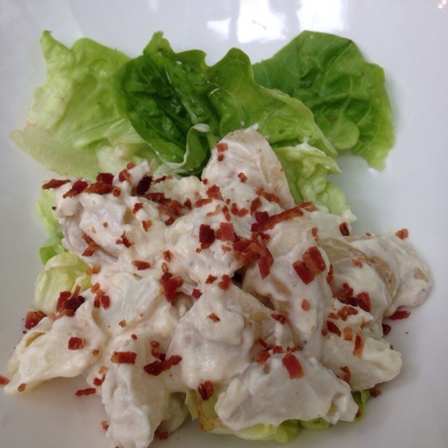 Potatoes bacon salad