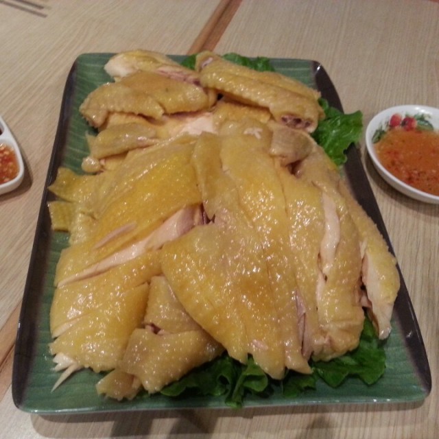 必食，雞肉超嫩，醬汁好惹味