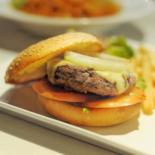 O coffee club burger