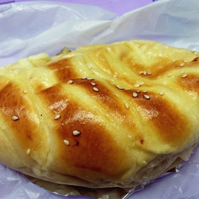 吞拿鱼包