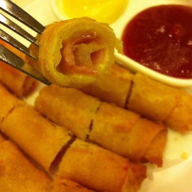 เปาะเปี๊ยะแฮมชีส