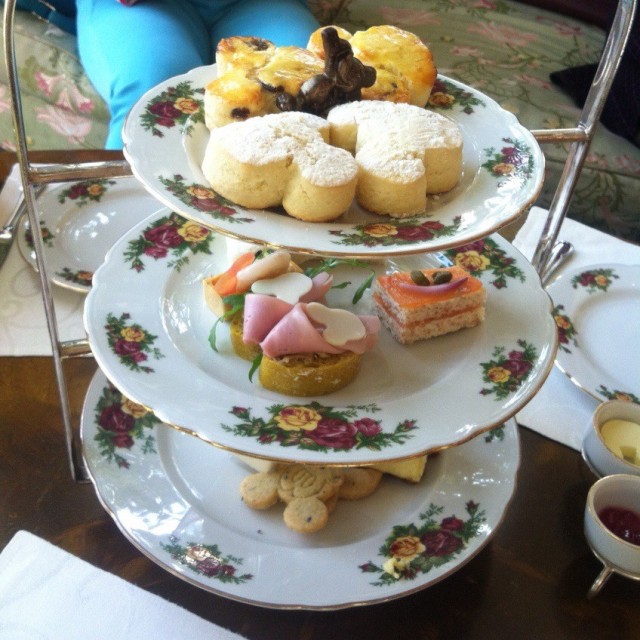 High tea set