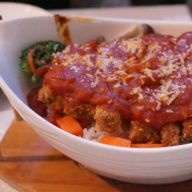 香辣蕃茄吉列豬扒流心飯