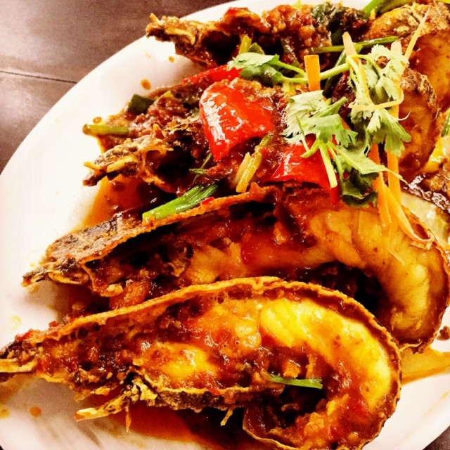 Stir-Fried Sambal Crayfish