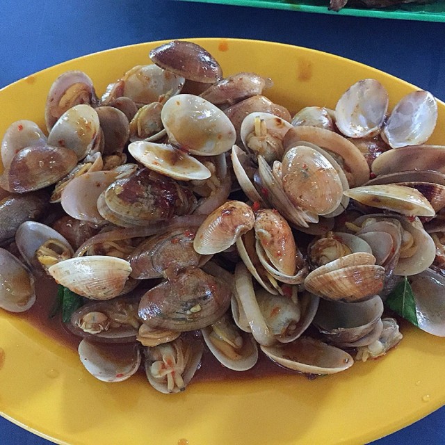 Sambal Chili Padi Clams (Lala)