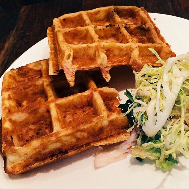 火腿芝士飛碟窩夫