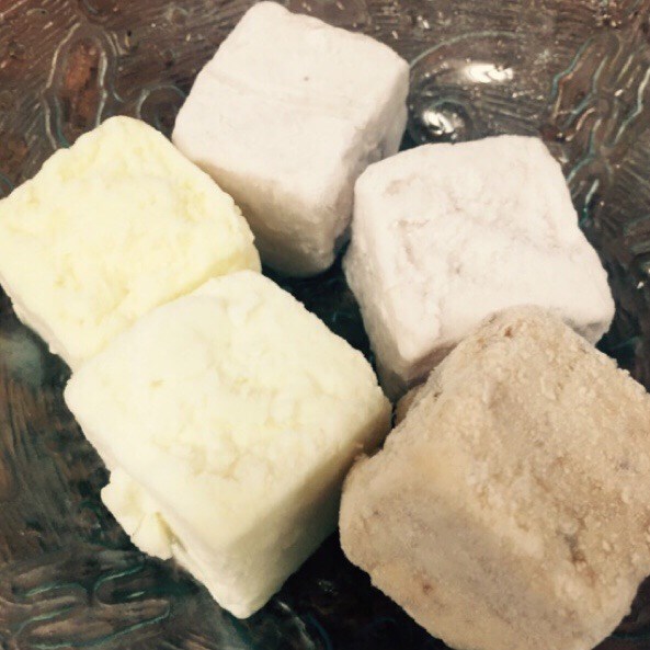 我挑了鳳梨、百香果、芋頭、酸梅、牛奶！每個的味道都超濃的，真材實料👍🏻👍🏻特別喜歡芋頭口味欸😍😍