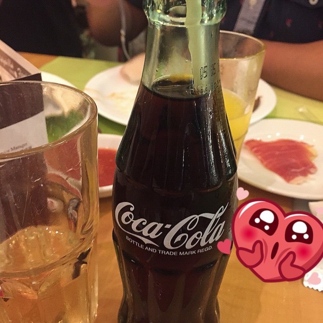 正！支裝汽水任飲