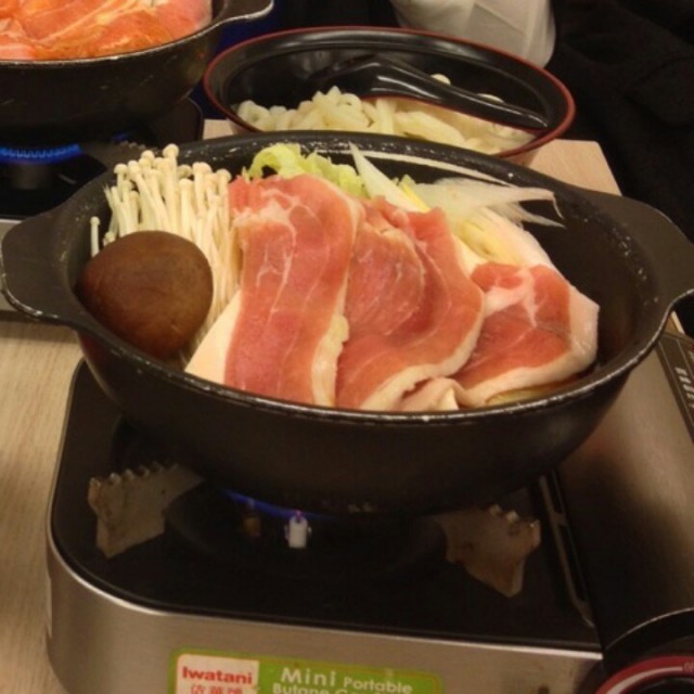 泡菜豚肉火鍋