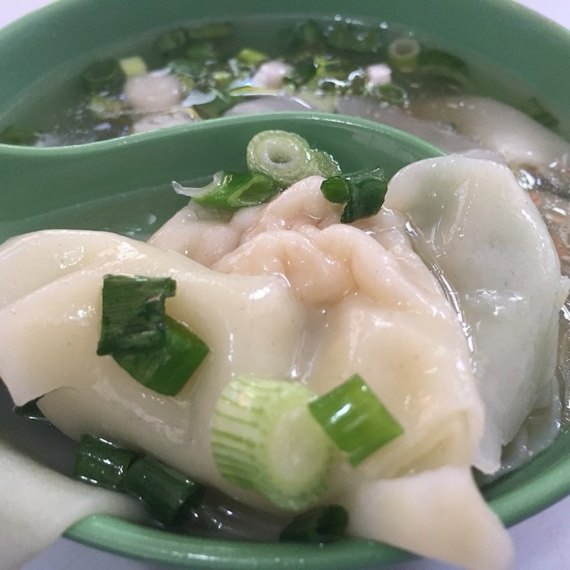 Wanton soup & noodle
