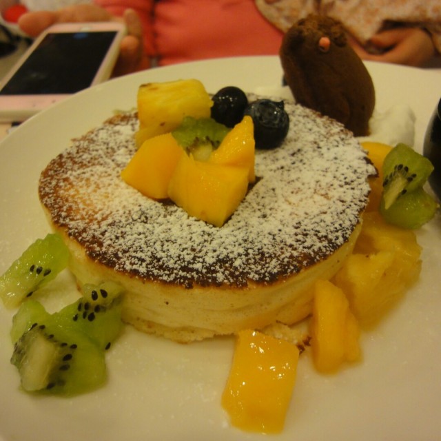 Fruit pancake