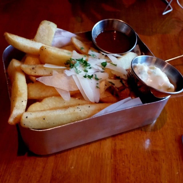 Garlic Truffle Fries