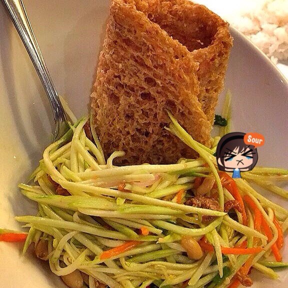 Thai Mango Salad With Crispy Catfish Absolute Thai S Photo In Bandar Utama Klang Valley Openrice Malaysia