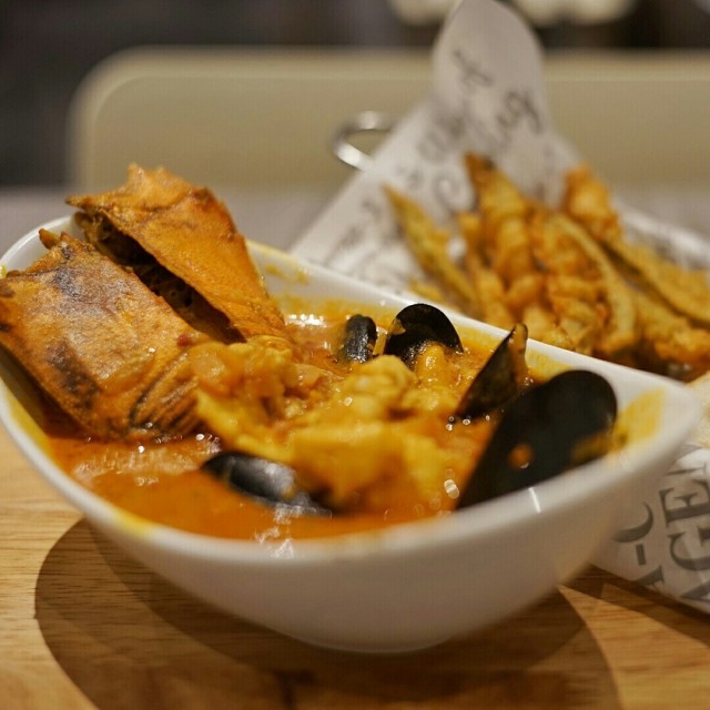 Curry Hills - Slipper Lobster