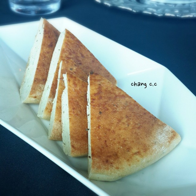 餐前麵包