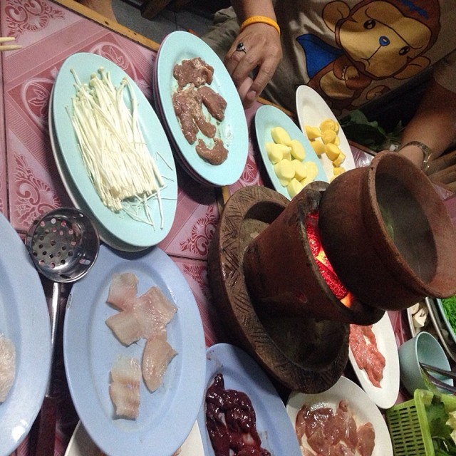 จิ้มจุ่ม