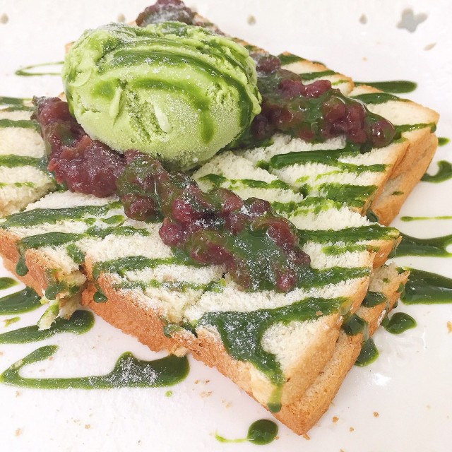 抹茶紅豆軟糕吐司$53