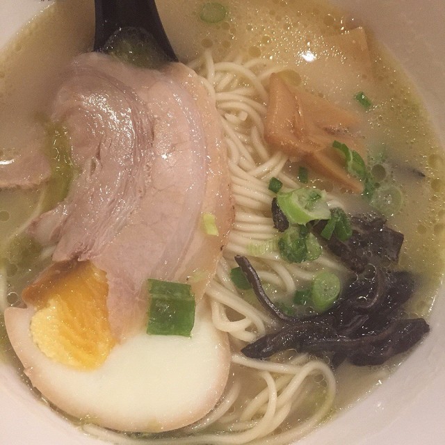 Tori Paitan Aosa Ramen