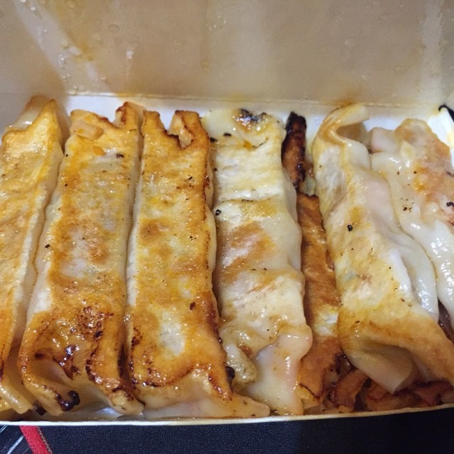 韓式辣味鍋貼十個