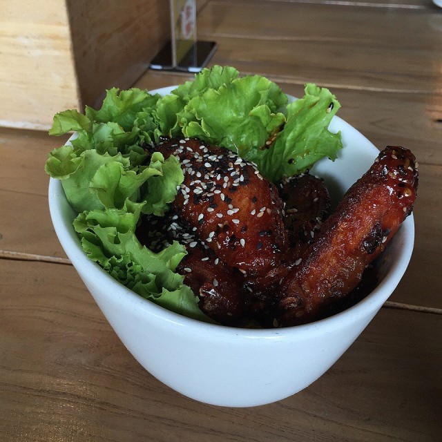 黑白芝麻鸡翅