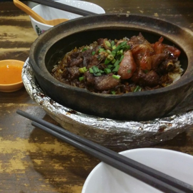Claypot Chicken Rice