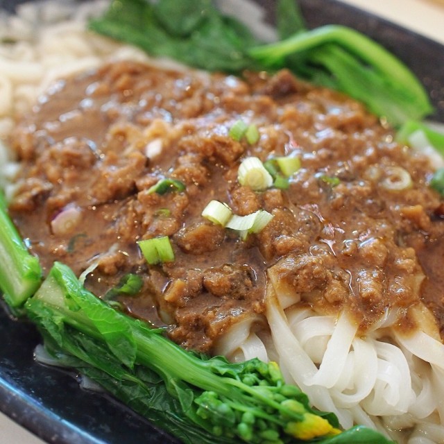 HK Zha Jiang Hor Fun 