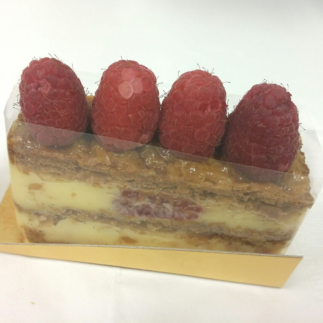 Raspberry Milles Feuille Le Gouter Bernardaud