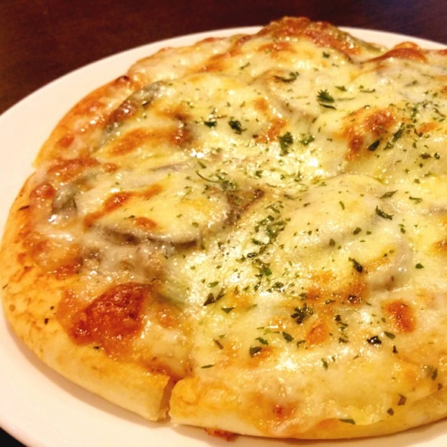 Mixed Mushroom Pizza