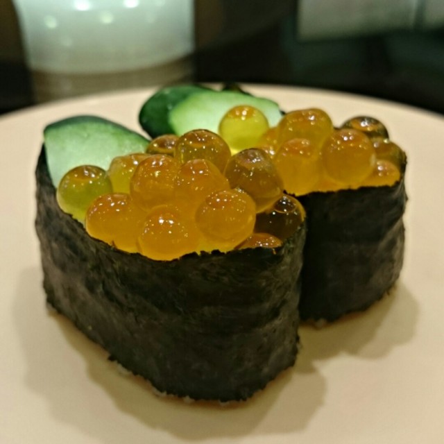 Ikura Gunkan